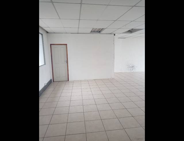 Industrial property to rent in ANDERBOLT